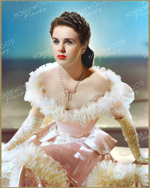 Dolores Moran Foxy Fur 1945